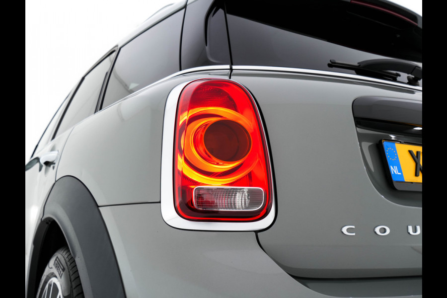 MINI Countryman 2.0 Cooper S Knightsbridge Edition Aut. *PANO |  LEATHER | FULL-LED | HARMAN/KARDON-AUDIO | HEATED-SPORTSEATS | KEYLESS | CAMERA | AMBIENT-LIGHT | NAVI-FULLMAP | HEAD-UP | PRIVACY-GLASS | SHIFT-PADDLES | 18''ALU*
