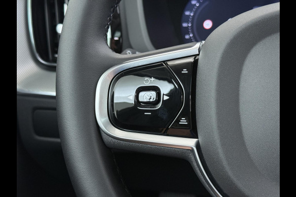 Volvo XC60 Plug-In Hybrid AWD T6 Plus Dark Recharge VAN:52.900,- VOOR:48.877,- UW HERFSTVOORDEEL:4.023,- ADAPT. CRUISE CONTROL | STUUR & STOEL VERWARMING | PANORAMA DAK | 360 GRADEN CAMERA | ELEK. STOELEN MET GEHEUGEN | HARMAN/KARDON AUDIO