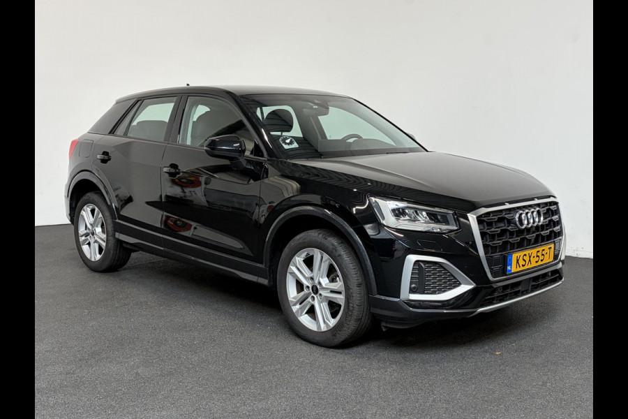 Audi Q2 35 TFSI Automaat Prestige Navigatie Apple Carplay/Android Auto Camera Verwarmde voorstoelen Led Parkeer sensoren