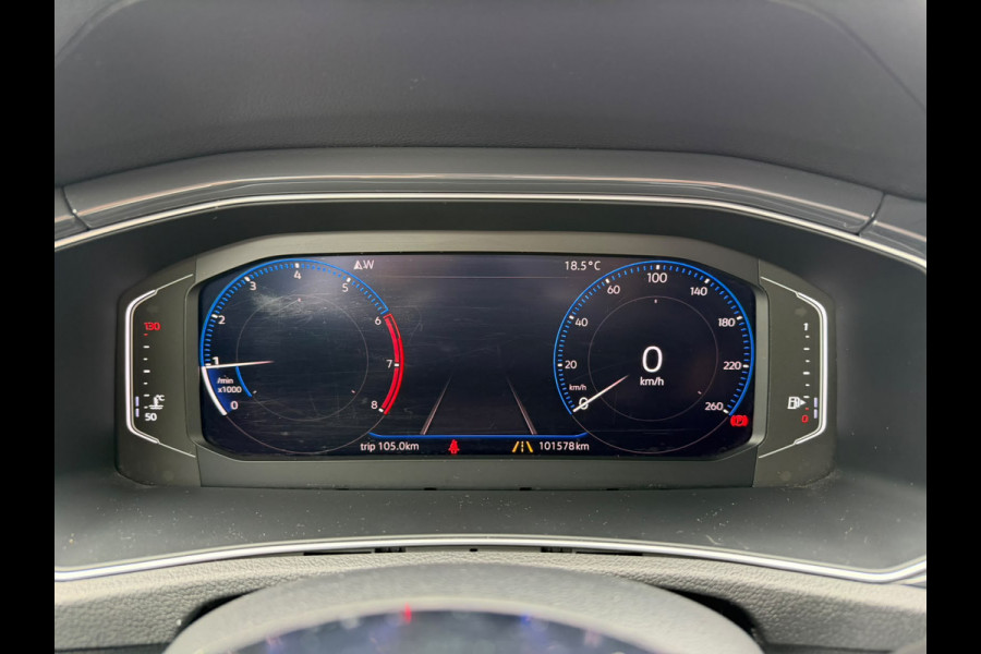 Volkswagen T-Roc 1.5 TSI Sport Business R | R-Line | Adaptive Cruise Control | Navigatie | LED | Apple Carplay | Parkeersensoren | Climate Control | DAB | Digitale Tellers |