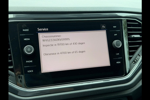 Volkswagen T-Roc 1.5 TSI Sport Business R | R-Line | Adaptive Cruise Control | Navigatie | LED | Apple Carplay | Parkeersensoren | Climate Control | DAB | Digitale Tellers |