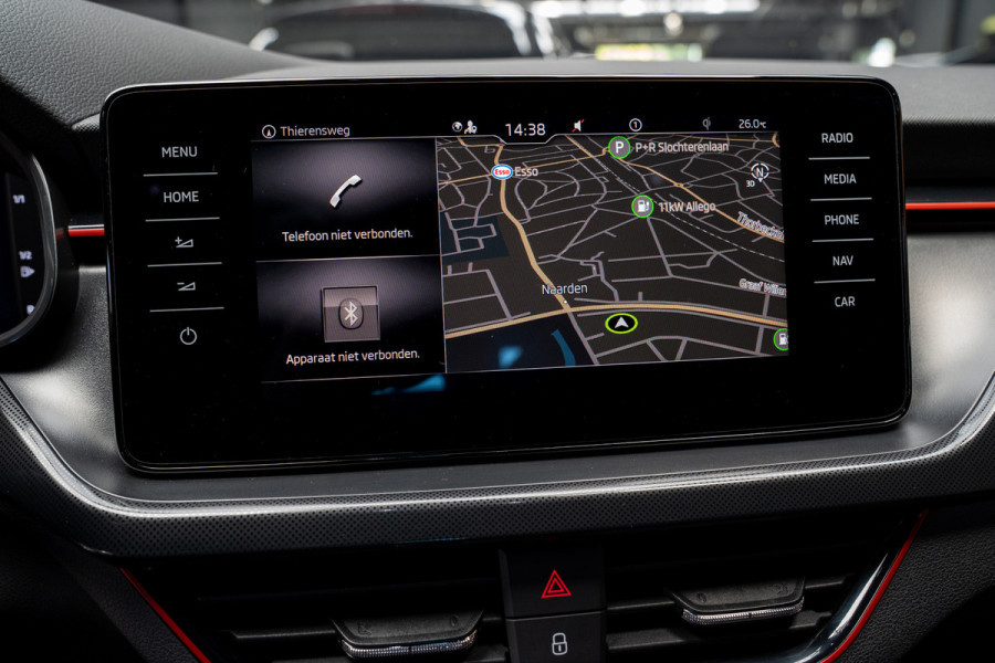 Škoda SCALA 1.0 TSI Monte Carlo Matrix Koplampen Navigatie Stuur & Stoel verwarming Cruise control Winter set