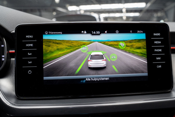 Škoda SCALA 1.0 TSI Monte Carlo Matrix Koplampen Navigatie Stuur & Stoel verwarming Cruise control Winter set