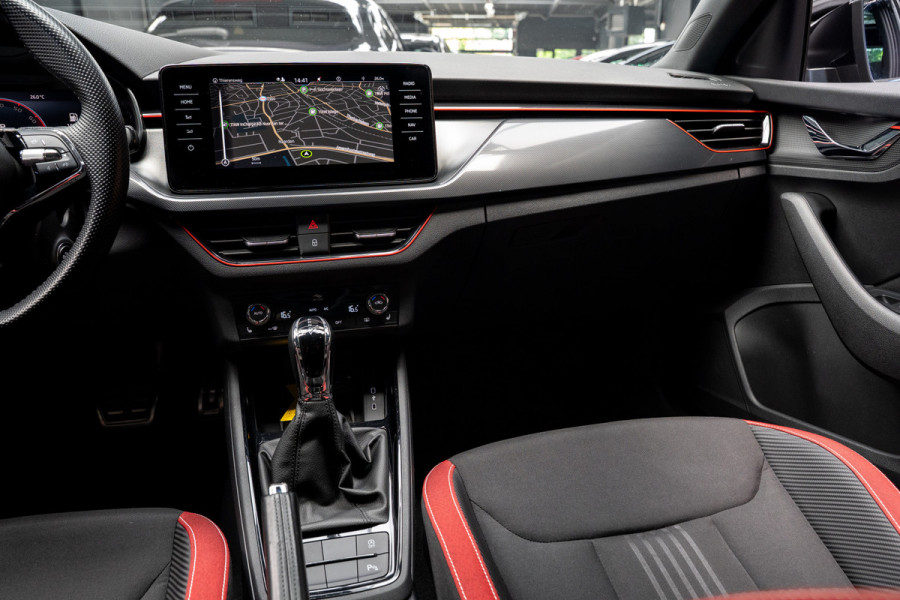 Škoda SCALA 1.0 TSI Monte Carlo Matrix Koplampen Navigatie Stuur & Stoel verwarming Cruise control Winter set
