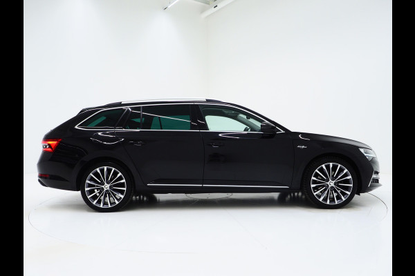 Škoda Superb Combi 1.4 TSI iV Laurin & Klement | Leder | Trekhaak | Stoelventilatie | Massage | Canton | Keyless | Memory | Carplay