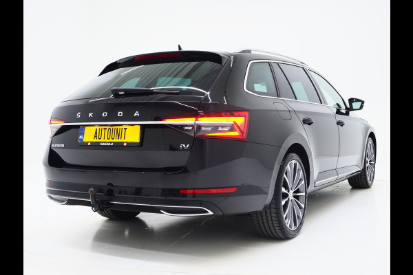 Škoda Superb Combi 1.4 TSI iV Laurin & Klement | Leder | Trekhaak | Stoelventilatie | Massage | Canton | Keyless | Memory | Carplay