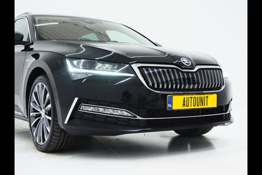 Škoda Superb Combi 1.4 TSI iV Laurin & Klement | Leder | Trekhaak | Stoelventilatie | Massage | Canton | Keyless | Memory | Carplay