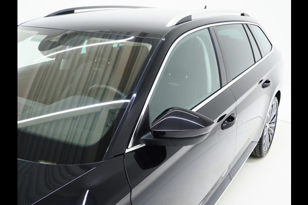 Škoda Superb Combi 1.4 TSI iV Laurin & Klement | Leder | Trekhaak | Stoelventilatie | Massage | Canton | Keyless | Memory | Carplay