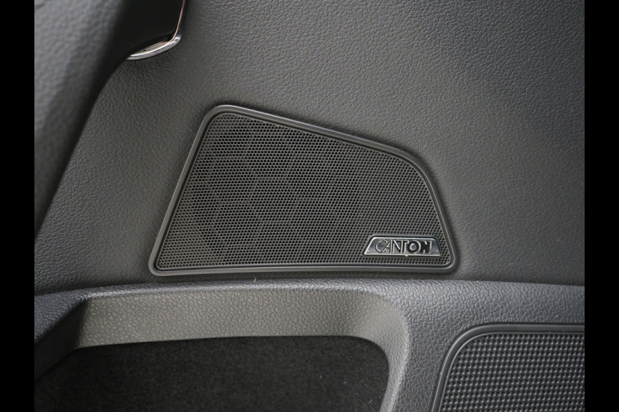 Škoda Superb Combi 1.4 TSI iV Laurin & Klement | Leder | Trekhaak | Stoelventilatie | Massage | Canton | Keyless | Memory | Carplay