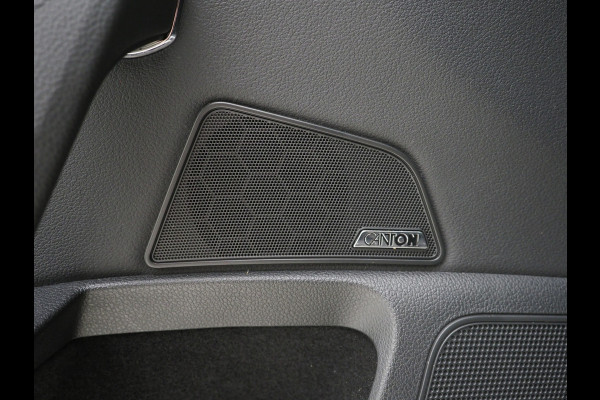 Škoda Superb Combi 1.4 TSI iV Laurin & Klement | Leder | Trekhaak | Stoelventilatie | Massage | Canton | Keyless | Memory | Carplay