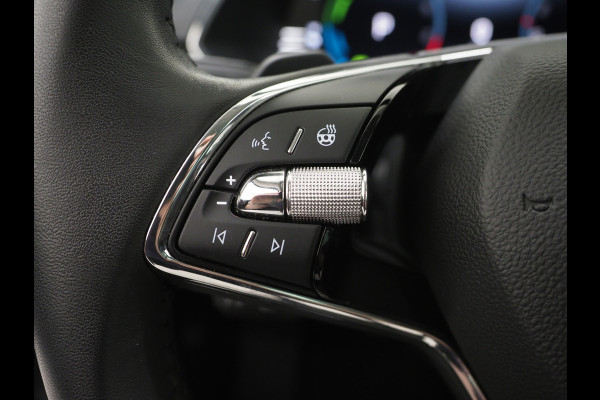 Škoda Superb Combi 1.4 TSI iV Laurin & Klement | Leder | Trekhaak | Stoelventilatie | Massage | Canton | Keyless | Memory | Carplay