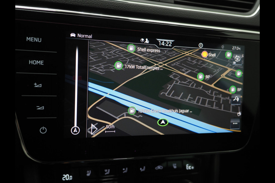 Škoda Superb Combi 1.4 TSI iV Laurin & Klement | Leder | Trekhaak | Stoelventilatie | Massage | Canton | Keyless | Memory | Carplay