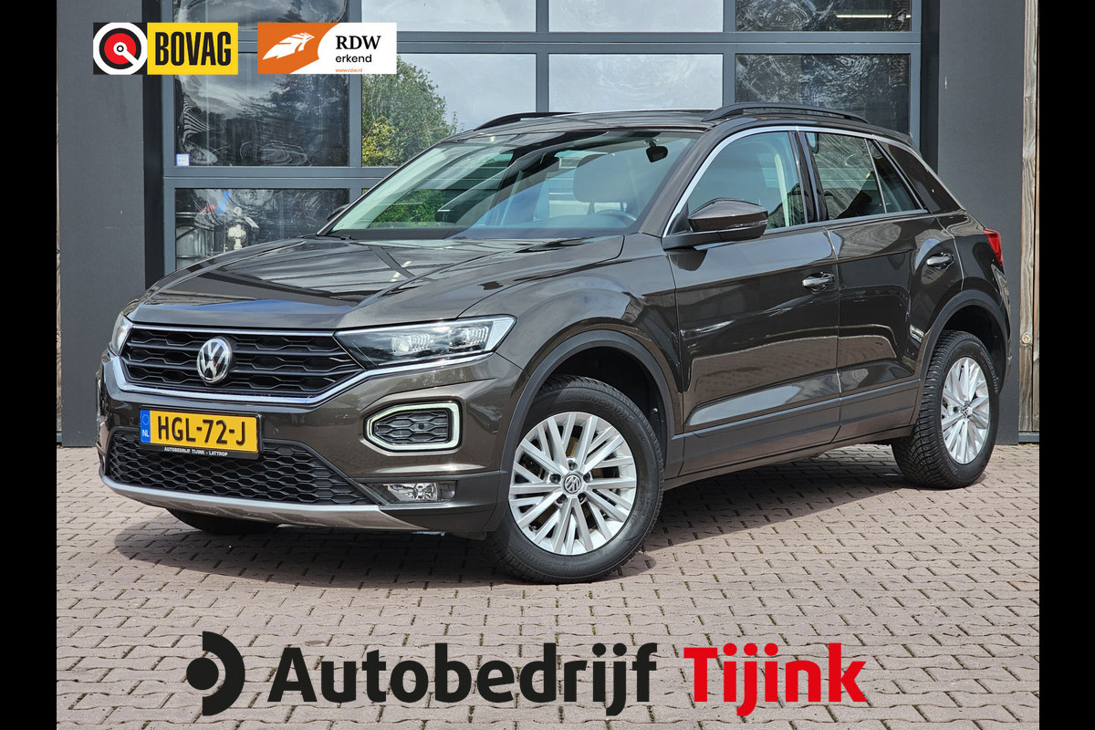Volkswagen T-Roc 1.5 TSI DSG Style | LED | Stoel & stuurverwarming | ACC | Keyless | App-connect | Navi |