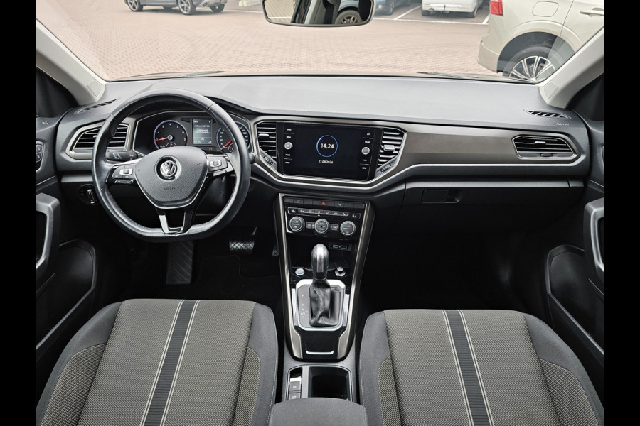 Volkswagen T-Roc 1.5 TSI DSG Style | LED | Stoel & stuurverwarming | ACC | Keyless | App-connect | Navi |