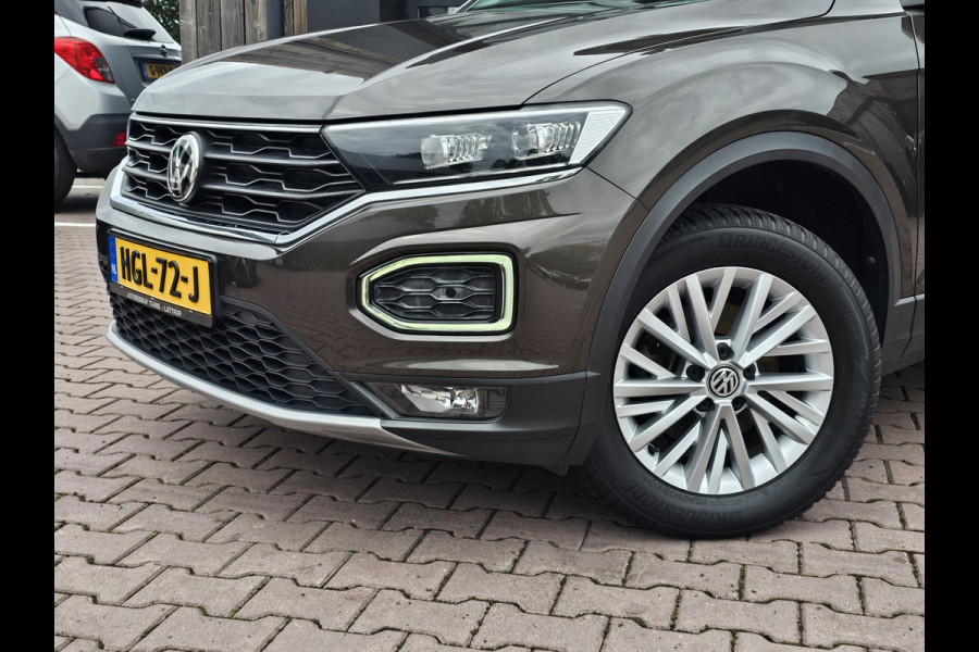 Volkswagen T-Roc 1.5 TSI DSG Style | LED | Stoel & stuurverwarming | ACC | Keyless | App-connect | Navi |
