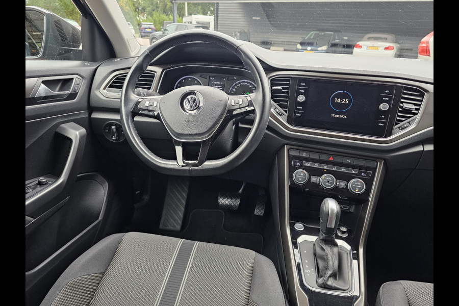 Volkswagen T-Roc 1.5 TSI DSG Style | LED | Stoel & stuurverwarming | ACC | Keyless | App-connect | Navi |