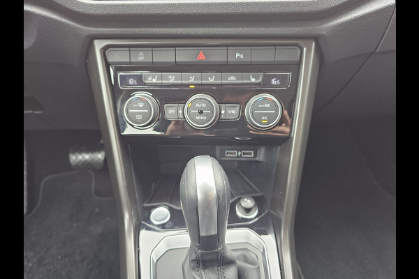 Volkswagen T-Roc 1.5 TSI DSG Style | LED | Stoel & stuurverwarming | ACC | Keyless | App-connect | Navi |