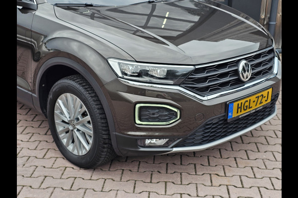 Volkswagen T-Roc 1.5 TSI DSG Style | LED | Stoel & stuurverwarming | ACC | Keyless | App-connect | Navi |