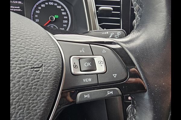 Volkswagen T-Roc 1.5 TSI DSG Style | LED | Stoel & stuurverwarming | ACC | Keyless | App-connect | Navi |