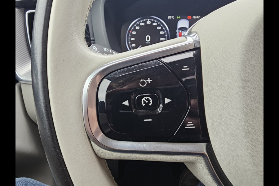 Volvo XC60 2.0 T4 Inscription Polestar Engineered | Pano | Luchtvering | Leder | Stoelverwarming & ventilatie | Camera | Trekhaak | ACC | App-connect |