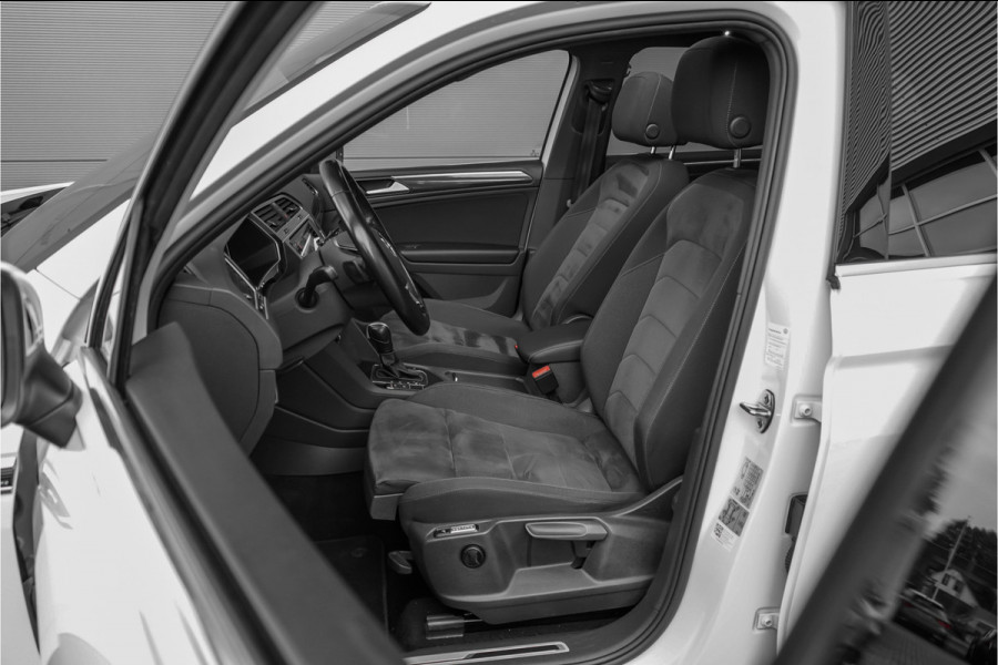 Volkswagen Tiguan 1.5 TSI DSG R-Line Pano ACC Camera CarPlay 20" Suzuka