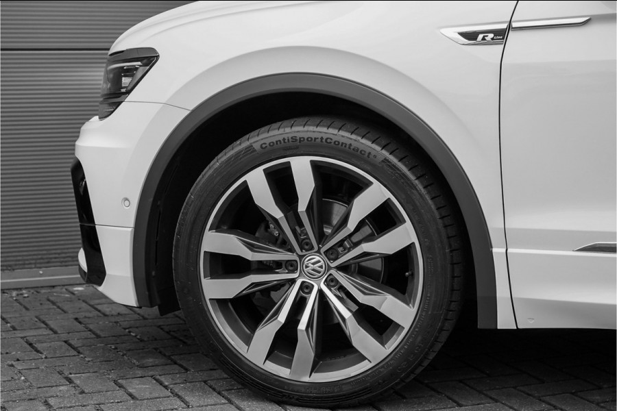 Volkswagen Tiguan 1.5 TSI DSG R-Line Pano ACC Camera CarPlay 20" Suzuka