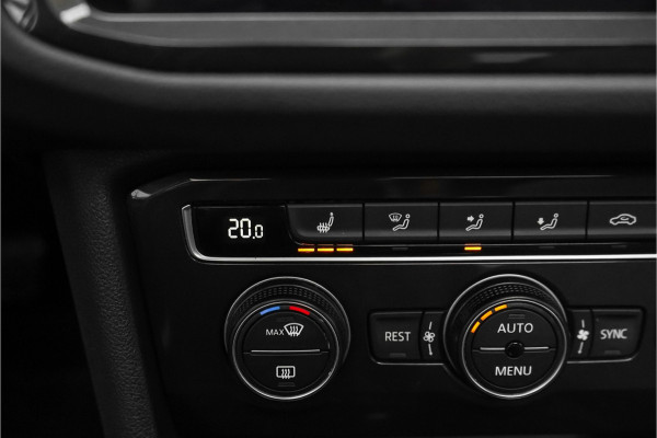 Volkswagen Tiguan 1.5 TSI DSG R-Line Pano ACC Camera CarPlay 20" Suzuka