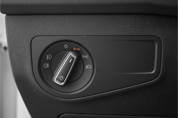 Volkswagen Tiguan 1.5 TSI DSG R-Line Pano ACC Camera CarPlay 20" Suzuka
