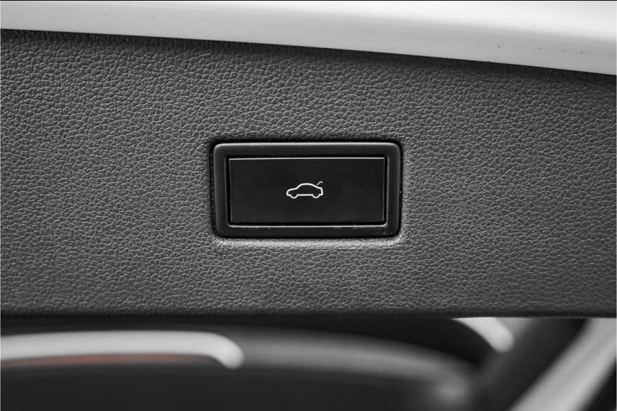 Volkswagen Tiguan 1.5 TSI DSG R-Line Pano ACC Camera CarPlay 20" Suzuka