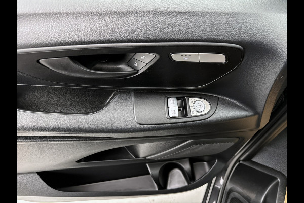 Mercedes-Benz Vito 116 CDI L2 Pro Multibeam Led Trekhaak Achteruitrijcamera met sonsoren Betimmering Cruise Control