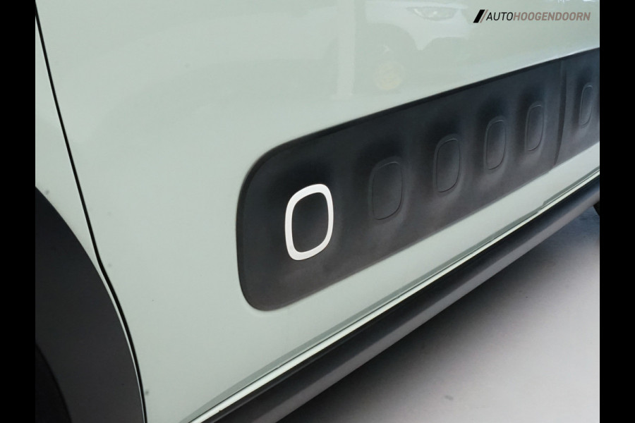 Citroën C3 1.2 PureTech S&S Shine Sport (APPLE CARPLAY,LANE ASSIST,CLIMATE,CRUISE,CAMERA,LM-VELGEN,PARKEERSENSOREN,TOPCONDITIE)