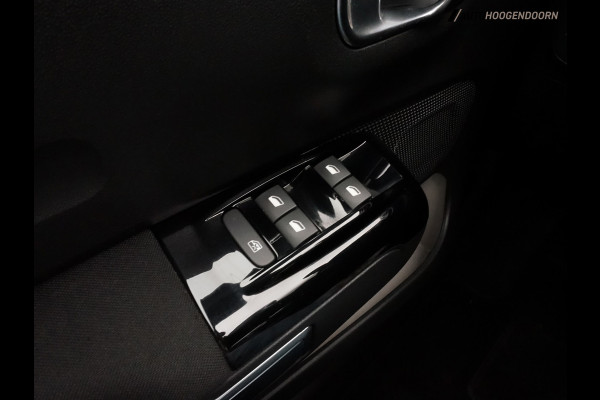 Citroën C3 1.2 PureTech S&S Shine Sport (APPLE CARPLAY,LANE ASSIST,CLIMATE,CRUISE,CAMERA,LM-VELGEN,PARKEERSENSOREN,TOPCONDITIE)