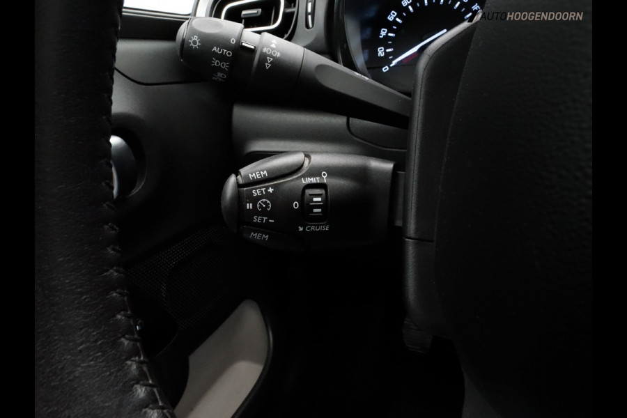 Citroën C3 1.2 PureTech S&S Shine Sport (APPLE CARPLAY,LANE ASSIST,CLIMATE,CRUISE,CAMERA,LM-VELGEN,PARKEERSENSOREN,TOPCONDITIE)