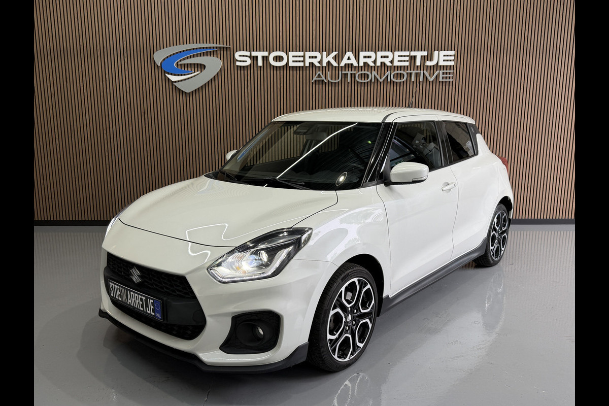 Suzuki Swift 1.4 Sport Smart Hybrid Navi | 17" | Carplay | Camera | Stoelverwarming | ACC | Dodehoek | 100% Elk jaar Suzuki Dealer onderhouden!