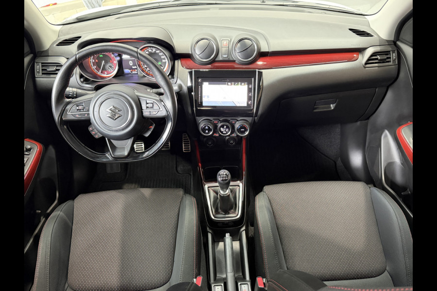 Suzuki Swift 1.4 Sport Smart Hybrid Navi | 17" | Carplay | Camera | Stoelverwarming | ACC | Dodehoek | 100% Elk jaar Suzuki Dealer onderhouden!