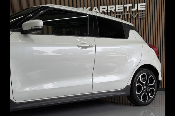 Suzuki Swift 1.4 Sport Smart Hybrid Navi | 17" | Carplay | Camera | Stoelverwarming | ACC | Dodehoek | 100% Elk jaar Suzuki Dealer onderhouden!