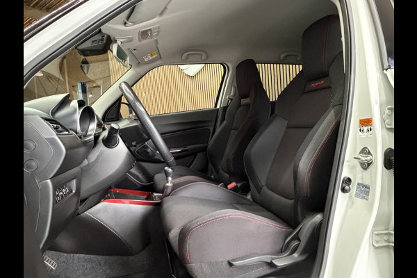 Suzuki Swift 1.4 Sport Smart Hybrid Navi | 17" | Carplay | Camera | Stoelverwarming | ACC | Dodehoek | 100% Elk jaar Suzuki Dealer onderhouden!