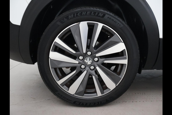 Peugeot 5008 1.2 PT 130 PK 7-PERSOONS PREMIUM + MASSAGE | TREKHAAK | ADAPTIVE CRUISE | MEMORY | STOELVERW.
