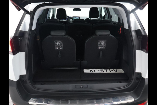 Peugeot 5008 1.2 PT 130 PK 7-PERSOONS PREMIUM + MASSAGE | TREKHAAK | ADAPTIVE CRUISE | MEMORY | STOELVERW.