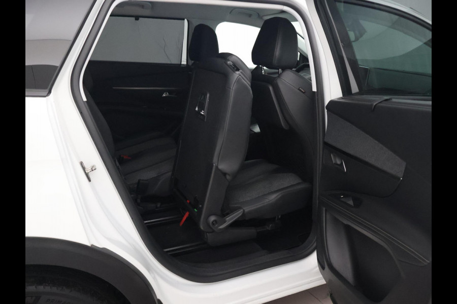 Peugeot 5008 1.2 PT 130 PK 7-PERSOONS PREMIUM + MASSAGE | TREKHAAK | ADAPTIVE CRUISE | MEMORY | STOELVERW.