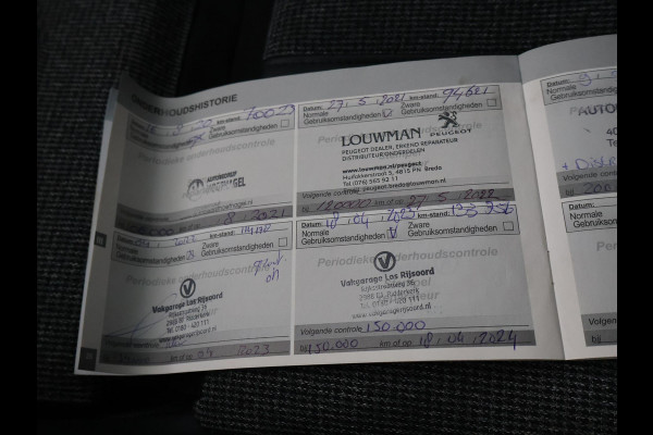 Peugeot 5008 1.2 PT 130 PK 7-PERSOONS PREMIUM + MASSAGE | TREKHAAK | ADAPTIVE CRUISE | MEMORY | STOELVERW.