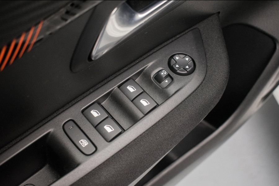 Peugeot e-208 EV Active Pack 50 kWh SOH 92% NL-auto [ 1e Eigenaar Carplay LED Parkeersensoren 16 Inch Velgen Cruise Control ]