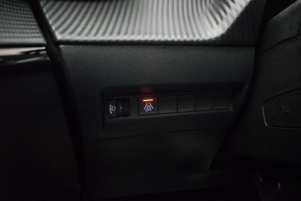 Peugeot e-208 EV Active Pack 50 kWh SOH 92% NL-auto [ 1e Eigenaar Carplay LED Parkeersensoren 16 Inch Velgen Cruise Control ]
