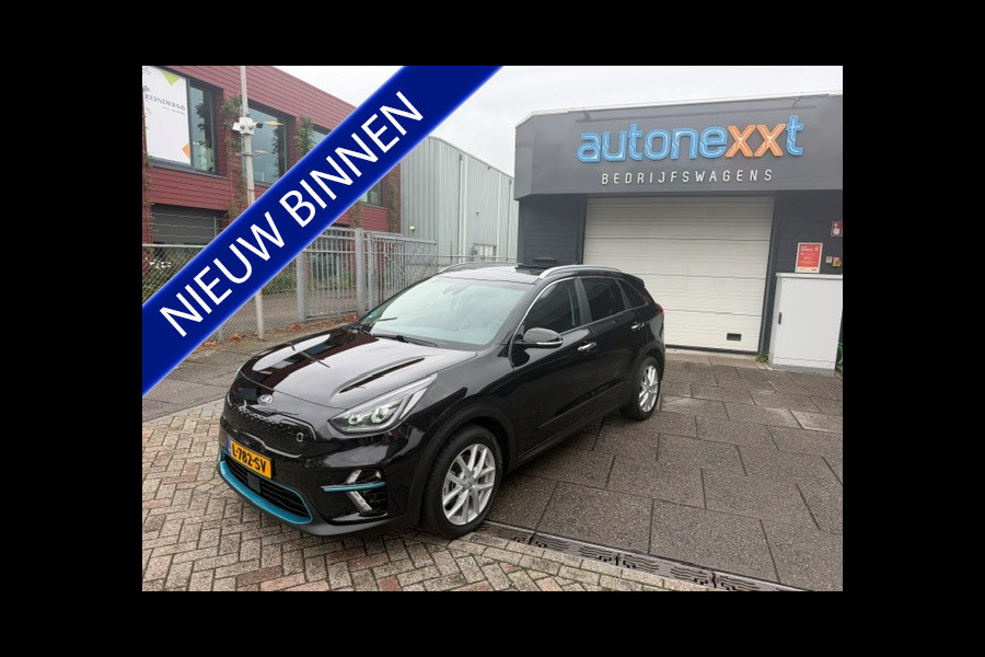 Kia e-Niro DynamicPlusLine 64 kWh AIRCO I NAV I LEDER INERIEUR I OPEN DAK I 1e EIGENAAR I COMPLETE ONDERHOUDSHISTORIE I SOH 95,3% MET 12 MAANDEN ALL-IN GARANTIE