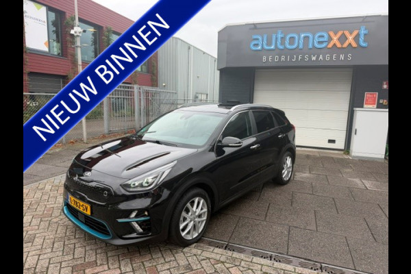 Kia e-Niro DynamicPlusLine 64 kWh AIRCO I NAV I LEDER INERIEUR I OPEN DAK I 1e EIGENAAR I COMPLETE ONDERHOUDSHISTORIE I SOH 95,3% MET 12 MAANDEN ALL-IN GARANTIE
