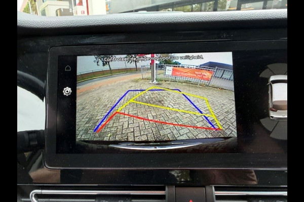 Kia e-Niro DynamicPlusLine 64 kWh AIRCO I NAV I LEDER INERIEUR I OPEN DAK I 1e EIGENAAR I COMPLETE ONDERHOUDSHISTORIE I SOH 95,3% MET 12 MAANDEN ALL-IN GARANTIE