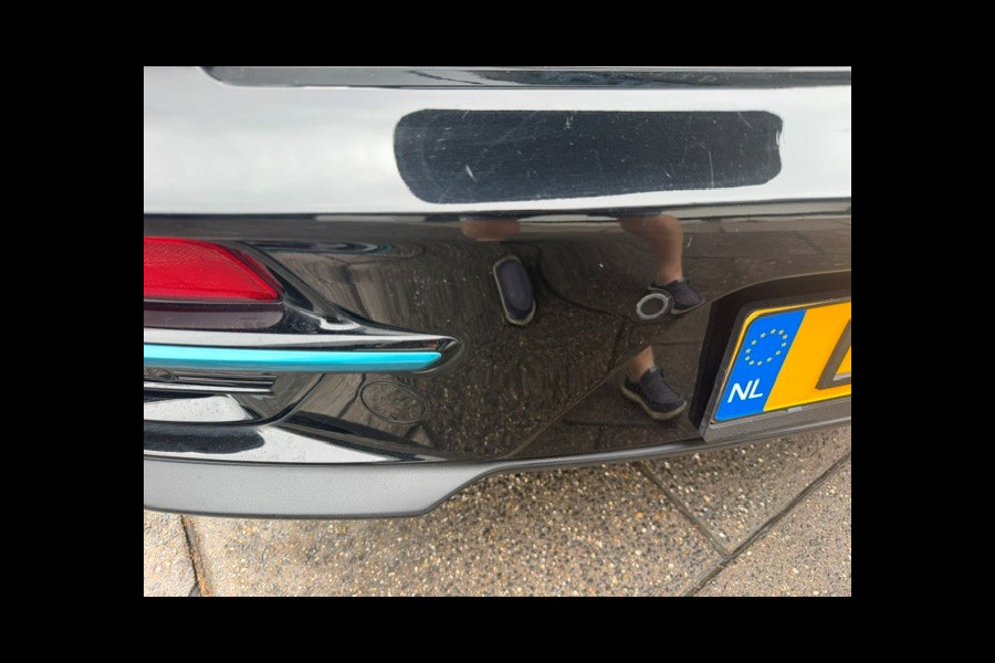 Kia e-Niro DynamicPlusLine 64 kWh AIRCO I NAV I LEDER INERIEUR I OPEN DAK I 1e EIGENAAR I COMPLETE ONDERHOUDSHISTORIE I SOH 95,3% MET 12 MAANDEN ALL-IN GARANTIE