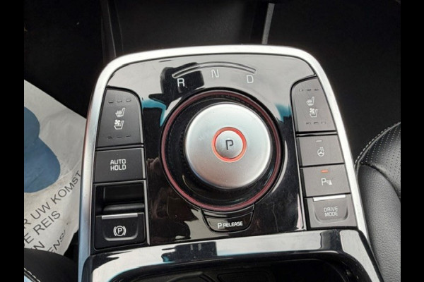 Kia e-Niro DynamicPlusLine 64 kWh AIRCO I NAV I LEDER INERIEUR I OPEN DAK I 1e EIGENAAR I COMPLETE ONDERHOUDSHISTORIE I SOH 95,3% MET 12 MAANDEN ALL-IN GARANTIE