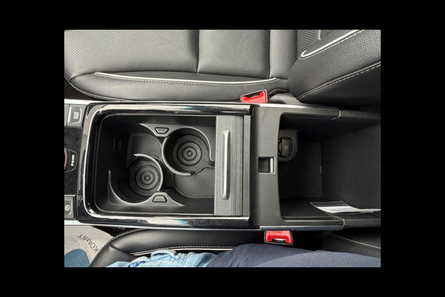 Kia e-Niro DynamicPlusLine 64 kWh AIRCO I NAV I LEDER INERIEUR I OPEN DAK I 1e EIGENAAR I COMPLETE ONDERHOUDSHISTORIE I SOH 95,3% MET 12 MAANDEN ALL-IN GARANTIE