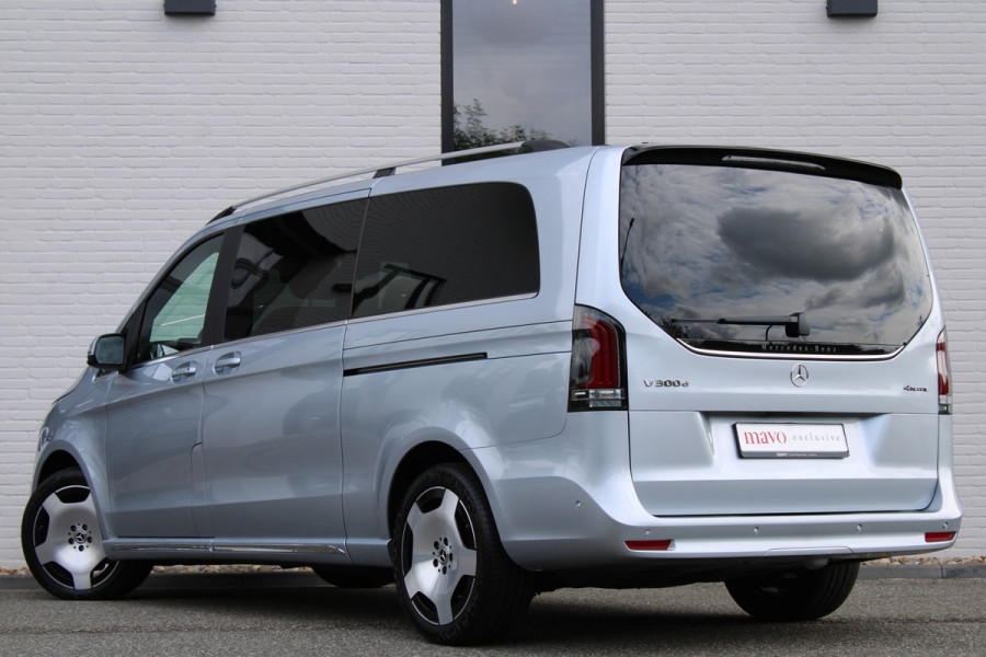 Mercedes-Benz V-Klasse 300d / XXL / AMG / Exclusive / 4-Matic / 7-Pers / Luchtv / Elec Stoelen / Burmester / NIEUWSTAAT
